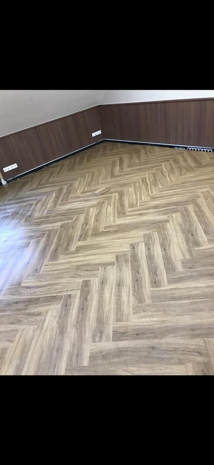 Vloeren in Veenendaal: waarom visgraat dé trend is in de nieuwbouwwijken